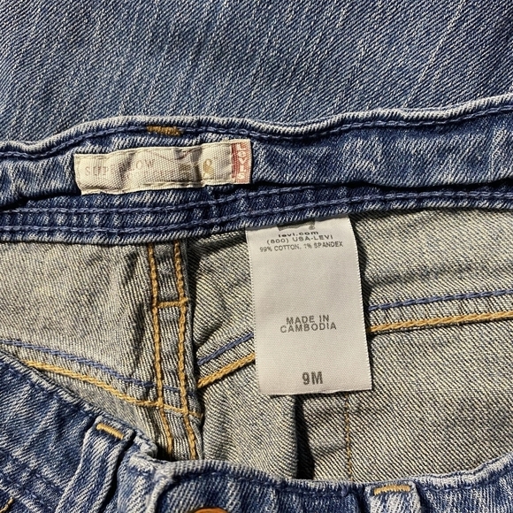 Levi's 518 Superlow Bootcut Medium Wash Blue Cotton Denim Jeans Junior's Size 9 - Picture 4 of 5